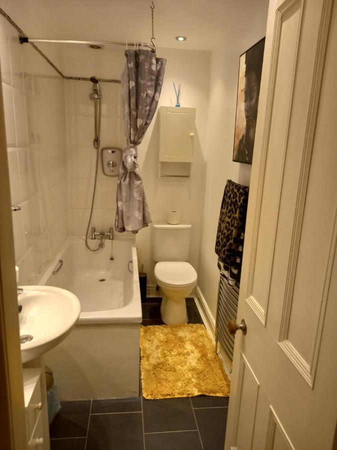 Aberdeen Haven In Aberdeen City Center מראה חיצוני תמונה